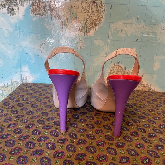 Guess Tan/Orange/Purple Stiletto Heals Size 7 - Picture 5 of 8
